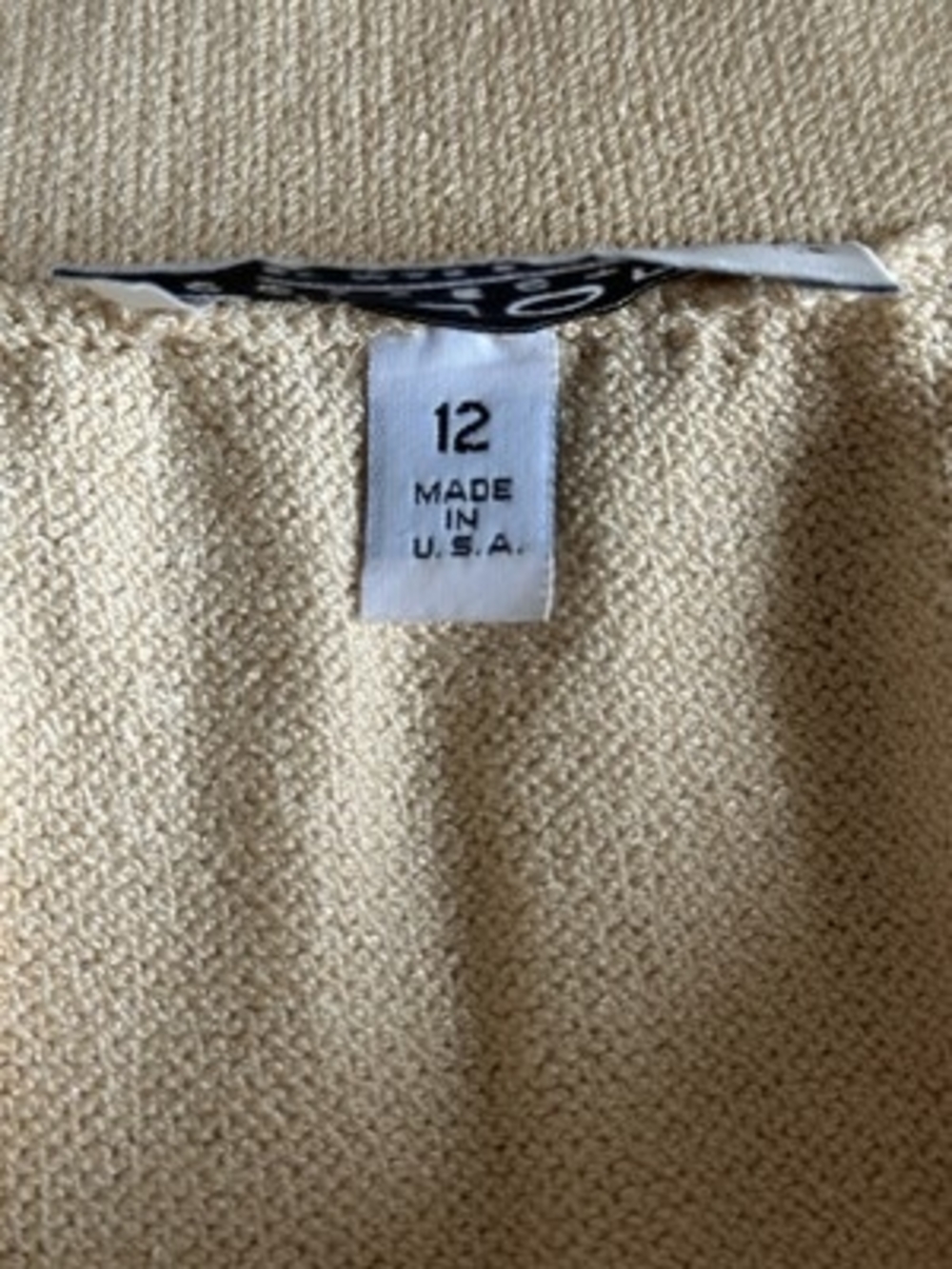 St John Collection Nautical Sweater Skirt Set Beige Ivory Gold Women’s M 12 NWT - Picture 9 of 9